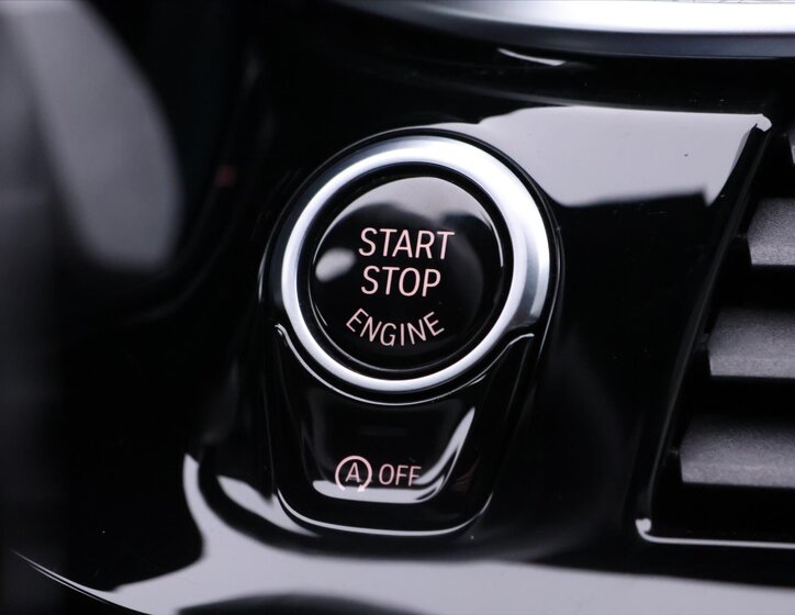 BMW Řada 5 Sedan 3,0 l 250 kw