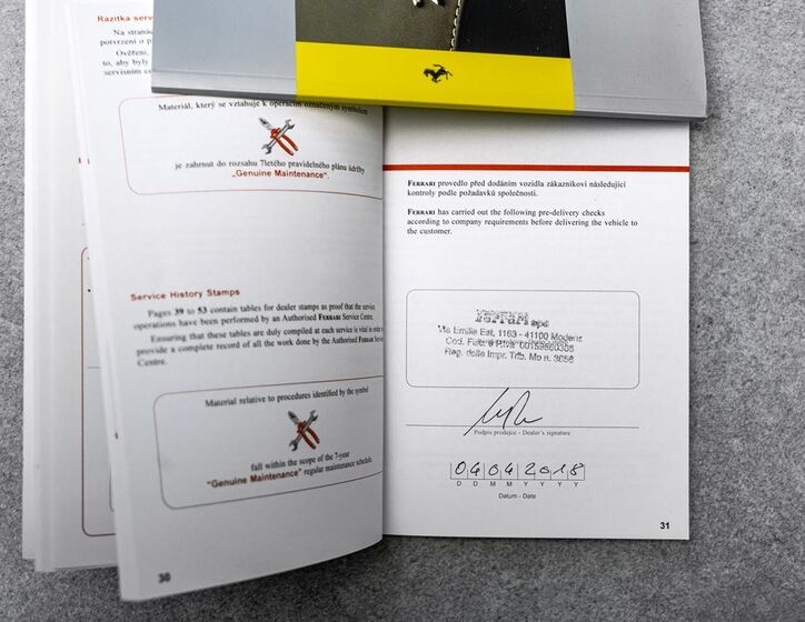 Ferrari Portofino 35