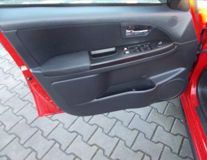 Fiat Sedici Hatchback 1,6 l 88 kw