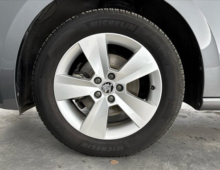 Škoda Scala Hatchback 999,0 81 kw