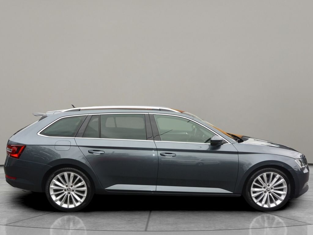 Škoda Superb Kombi 2,0 l 140 kw