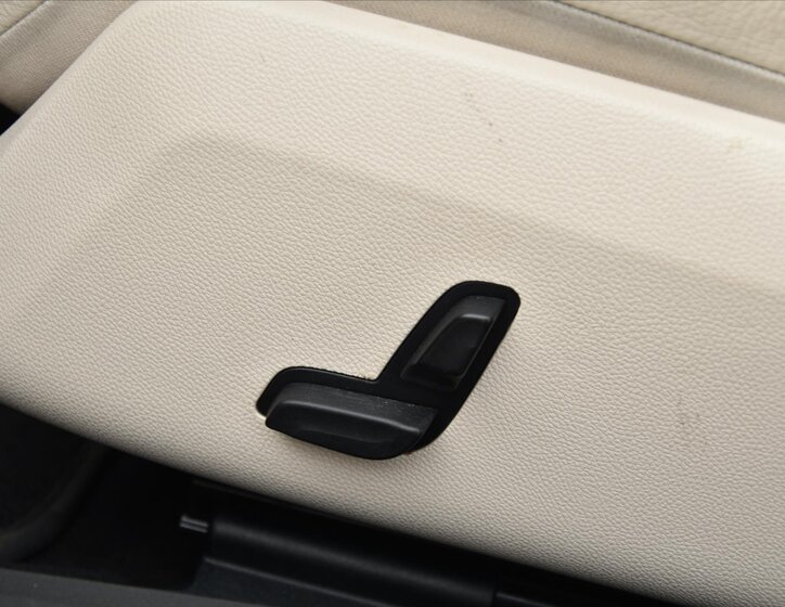 Mercedes-Benz CLS Sedan / Limuzína 3,0 l 195 kw