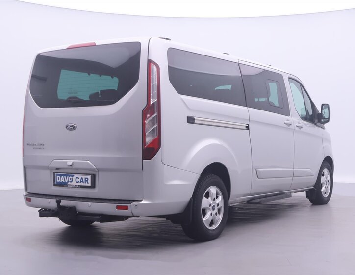 Ford Tourneo Custom 7