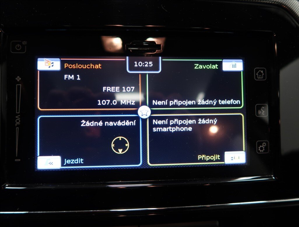 Suzuki Vitara SUV 1,4 l 103 kw