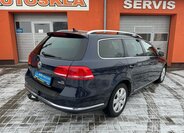 Volkswagen Passat Kombi 1,6 l 77 kw