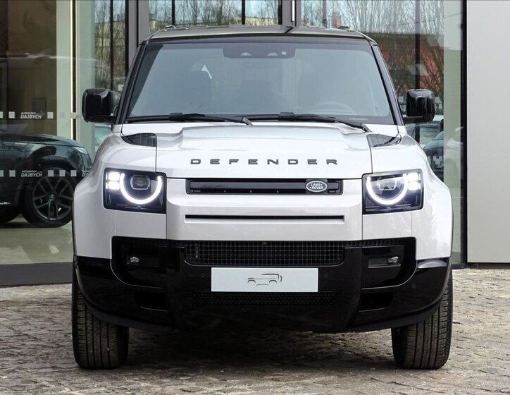 Land Rover Defender SUV 3,0 l 183 kw