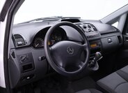 Mercedes-Benz Vito Kombi 2,1 l 70 kw