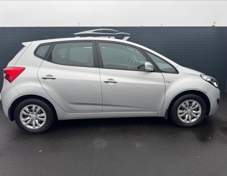 Hyundai ix20 MPV 1,6 l 91 kw