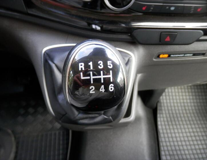 Ford Transit Custom 18