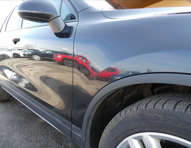 Volkswagen Touareg SUV / Terénní 3,0 l 180 kw