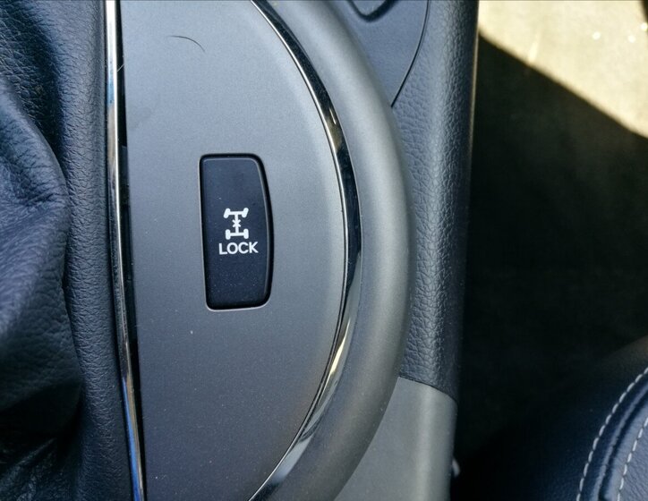 KIA Sportage SUV / Terénní 2,0 l 135 kw