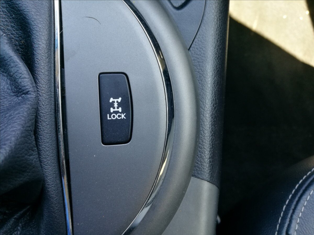 KIA Sportage SUV / Terénní 2,0 l 135 kw