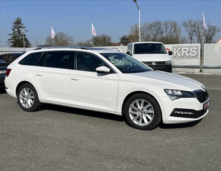 Škoda Superb Kombi 2,0 l 110 kw