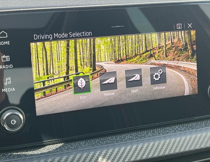 Škoda Kamiq Hatchback 999,0 85 kw