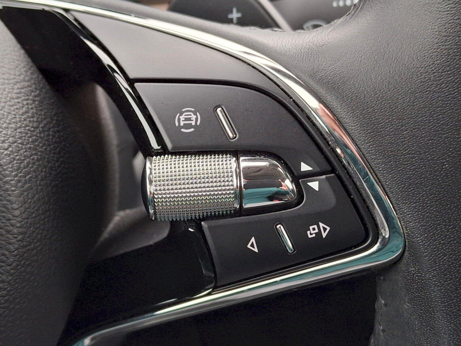 Škoda Scala Hatchback 999,0 81 kw