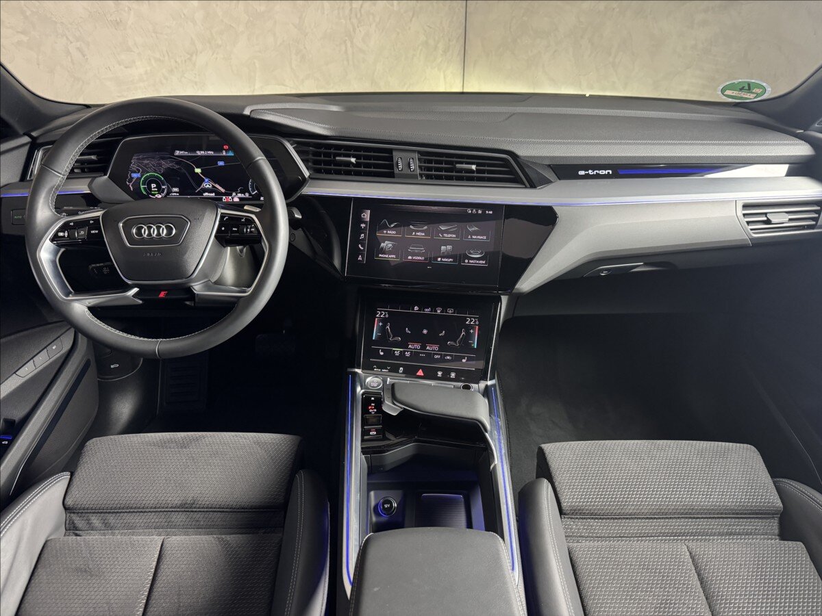 Audi e-tron SUV 0,0 300 kw