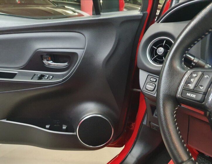 Toyota Yaris Hatchback 1,5 l 82 kw