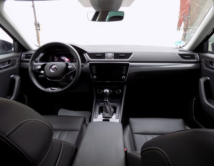 Škoda Superb 21