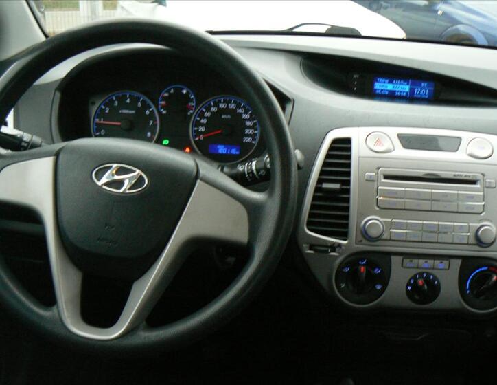 Hyundai i20 12