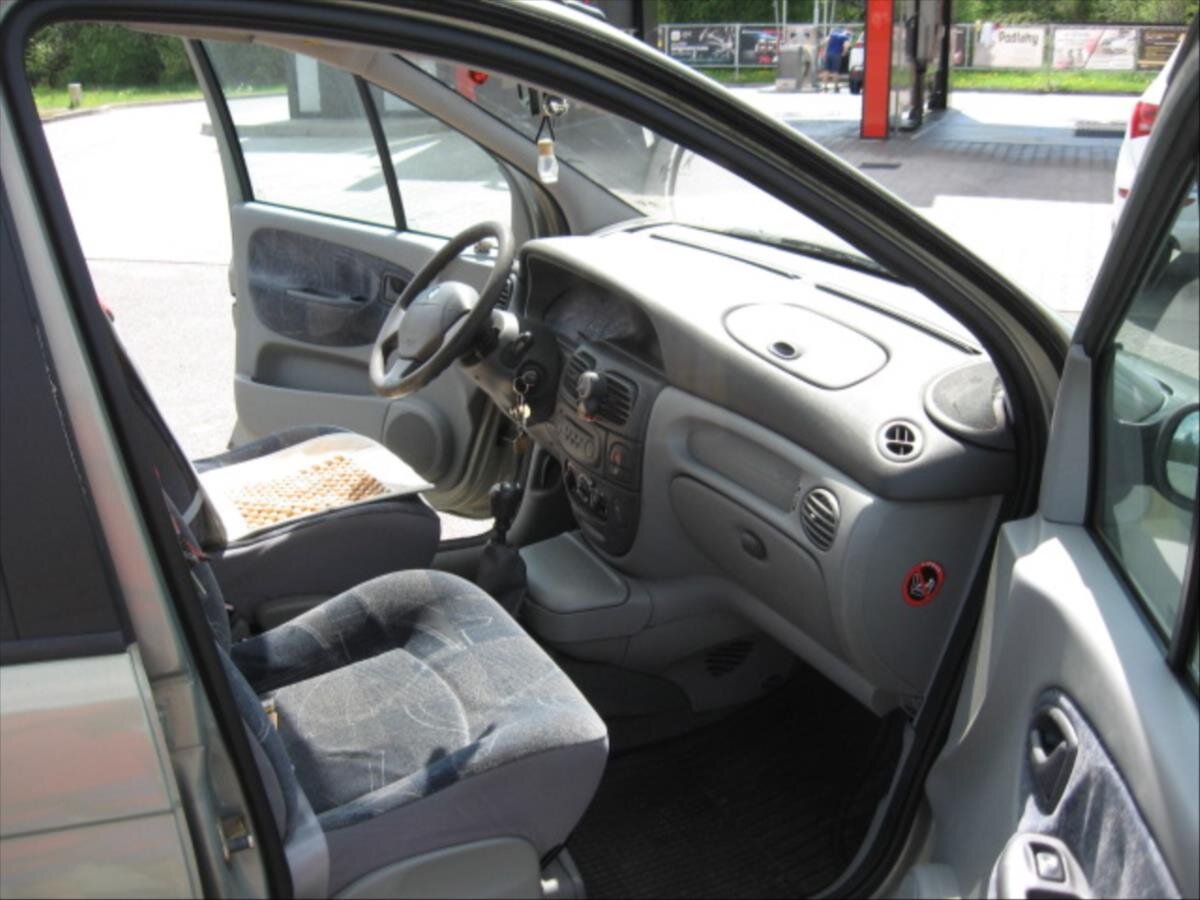 Renault Scénic Kombi 1,6 l 79 kw