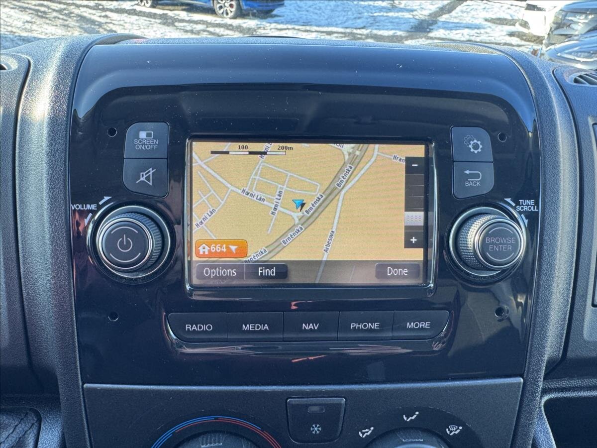 Opel Movano Skříň 2,2 l 103 kw