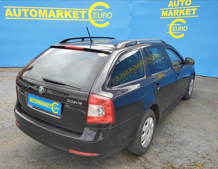 Škoda Octavia Kombi 1,2 l 77 kw