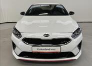 KIA ProCeed 4