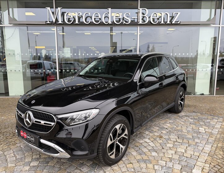 Mercedes-Benz GLC SUV / Terénní 2,0 l 145 kw