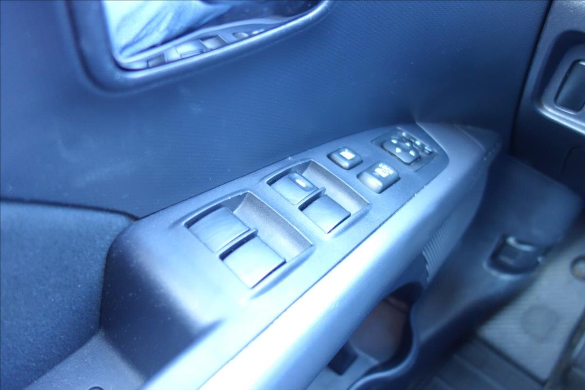 Mitsubishi Outlander SUV 2,0 l 103 kw