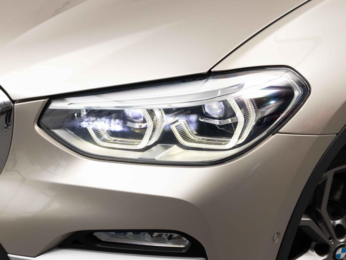 BMW X3 SUV / Terénní 3,0 l 195 kw