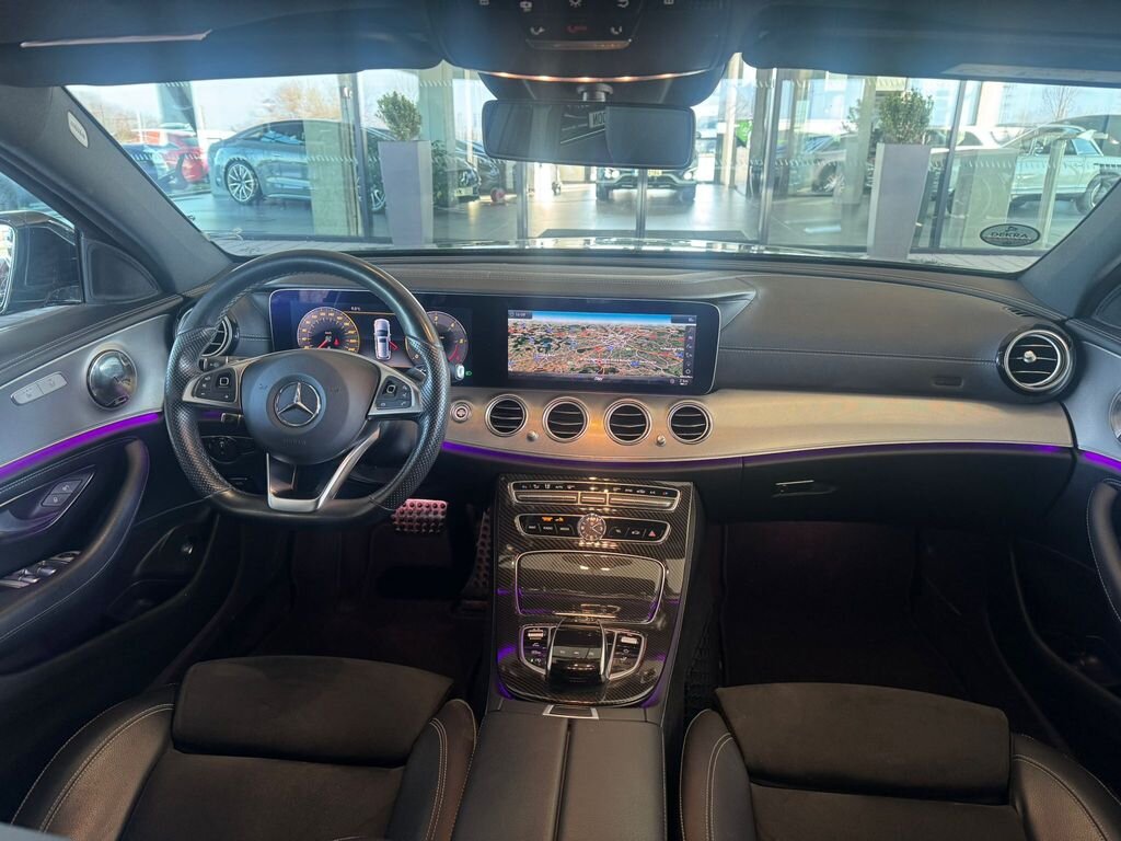 Mercedes-Benz Třídy E Kombi 2,0 l 143 kw