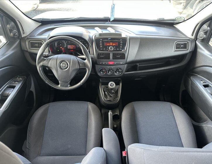 Opel Combo Kombi 1,6 l 66 kw