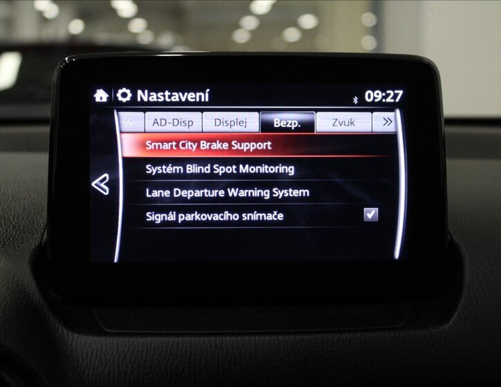 Mazda CX-3 SUV 2,0 l 110 kw