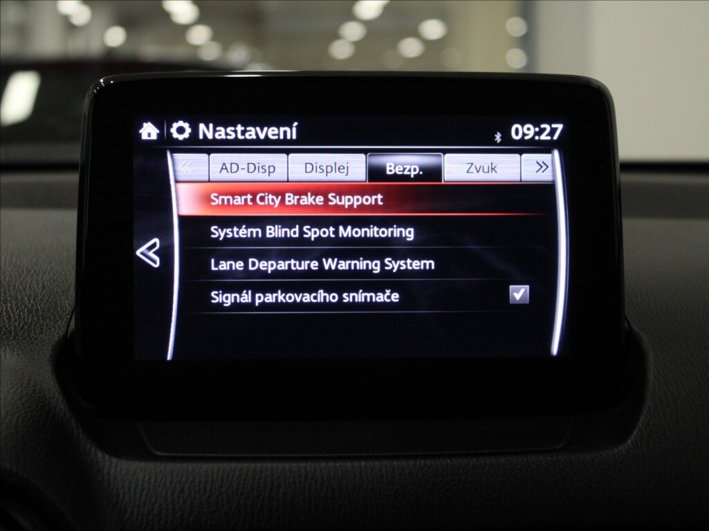 Mazda CX-3 SUV 2,0 l 110 kw