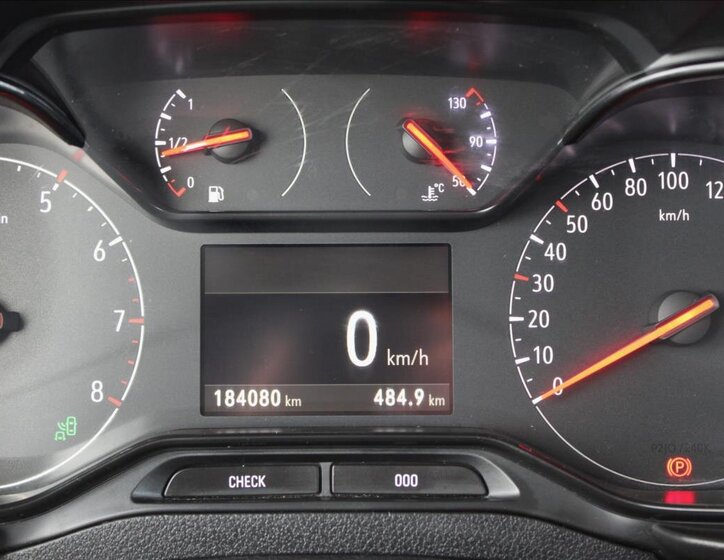 Opel Combo Skříň 1,5 l 96 kw