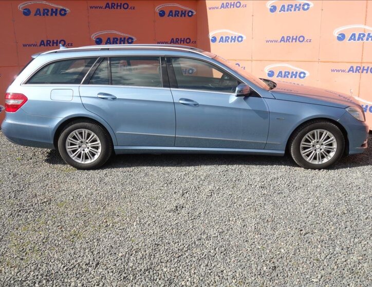 Mercedes-Benz Třídy E Kombi 3,0 l 195 kw