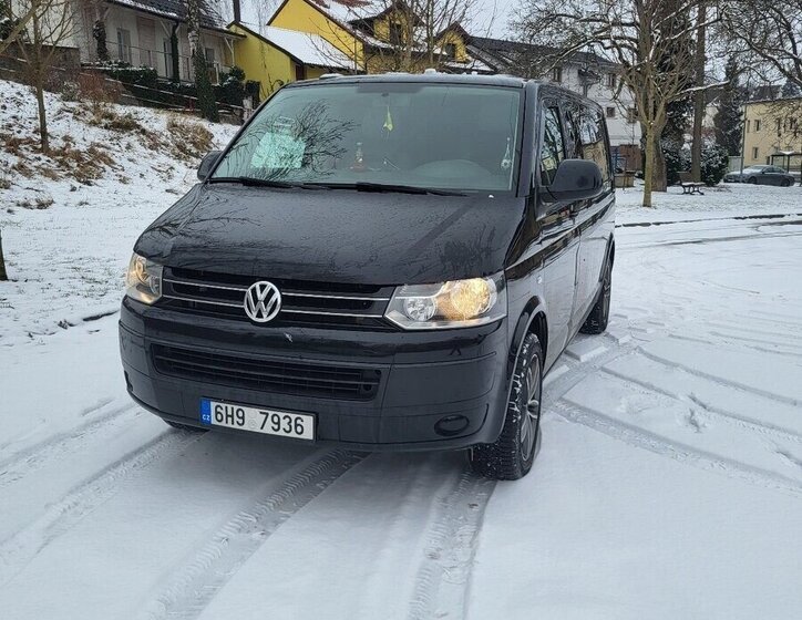 Volkswagen Caravelle VAN-Minibus 2,0 l 103 kw