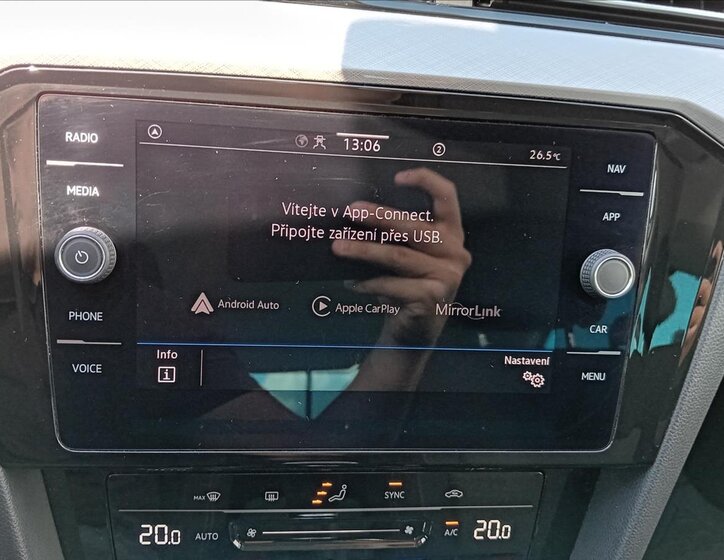 Volkswagen Passat Sedan 1,5 l 110 kw