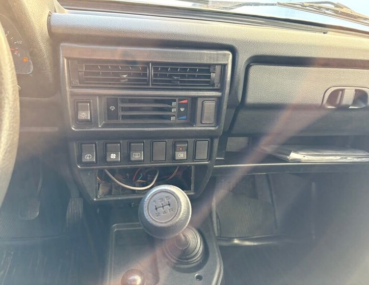 Lada Niva SUV 1,7 l 61 kw