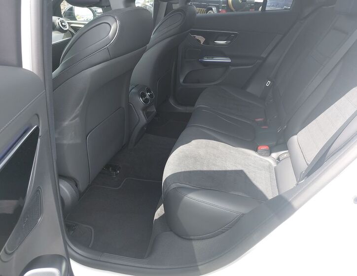 Mercedes-Benz GLC 14