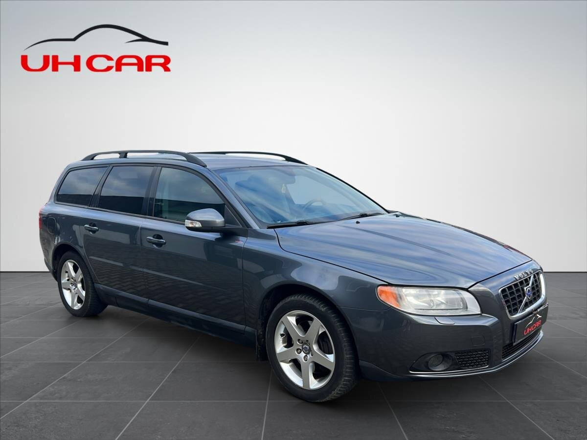 Volvo V70 Kombi 2,5 l 147 kw