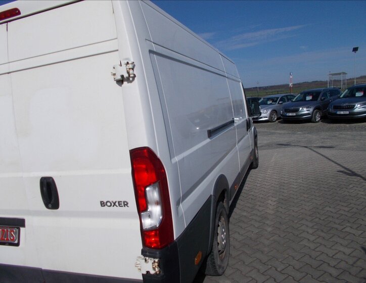 Peugeot Boxer Skříň 2,0 l 120 kw