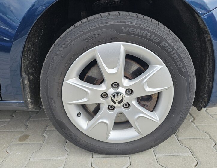 Škoda Roomster Kombi 1,2 l 77 kw