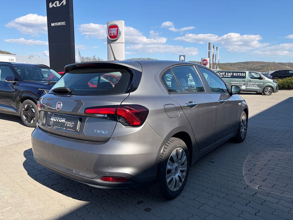 Fiat Tipo Hatchback 1,4 l 88 kw
