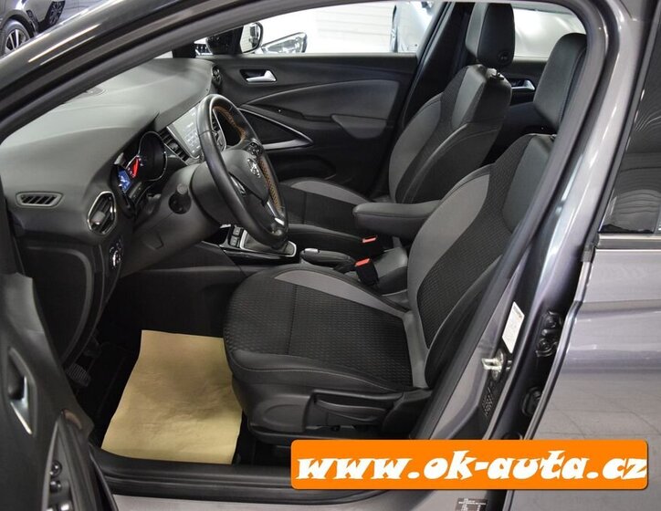 Opel Ostatní Hatchback 1,2 l 81 kw