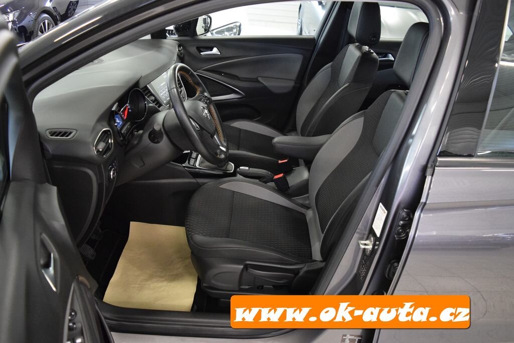 Opel Ostatní Hatchback 1,2 l 81 kw