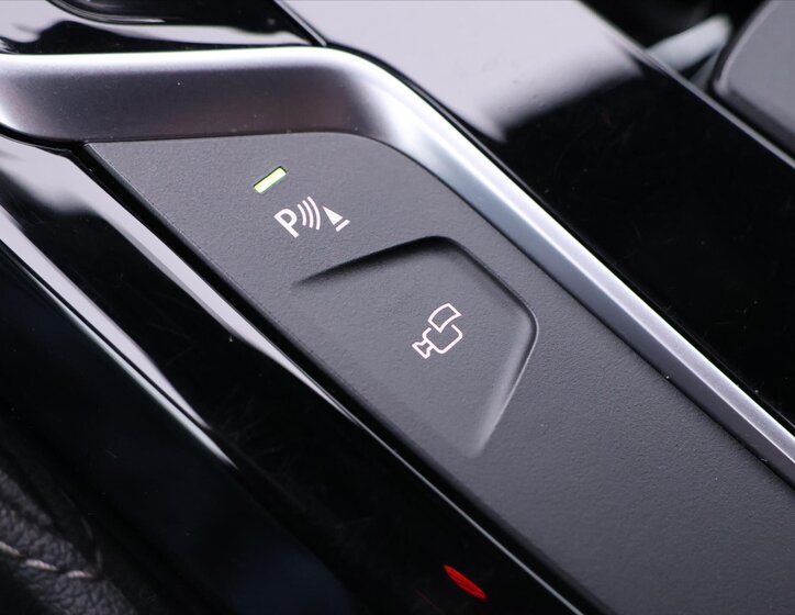 BMW Řada 5 Sedan 3,0 l 250 kw