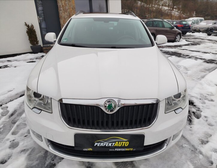 Škoda Superb Kombi 2,0 l 103 kw