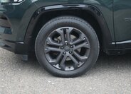 Jeep Compass SUV / Terénní 1,3 l 110 kw