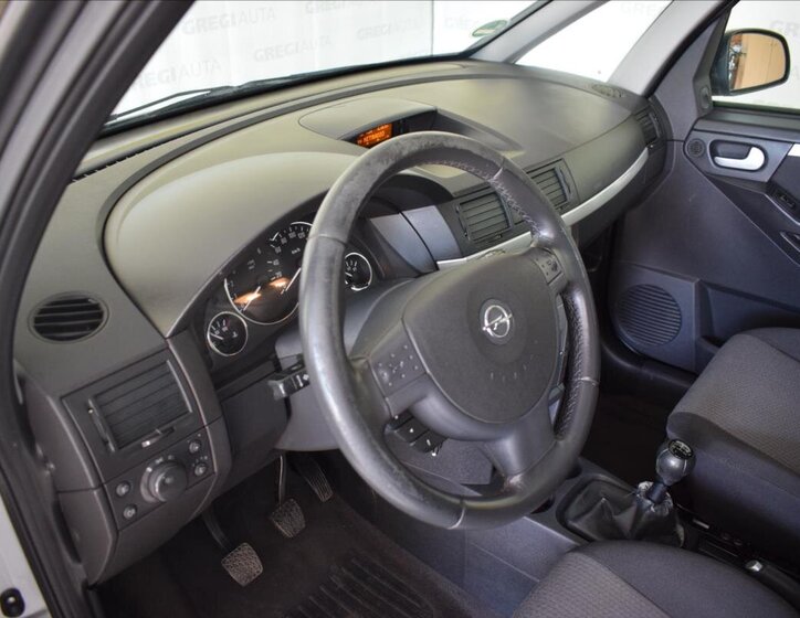 Opel Meriva MPV 1,7 l 74 kw